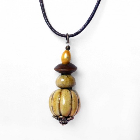 Collier boule réglable jaune paille