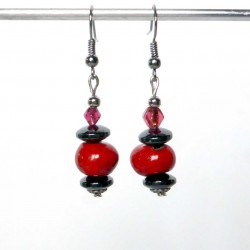 Boucles d'oreilles lumineuses en rouge et noir