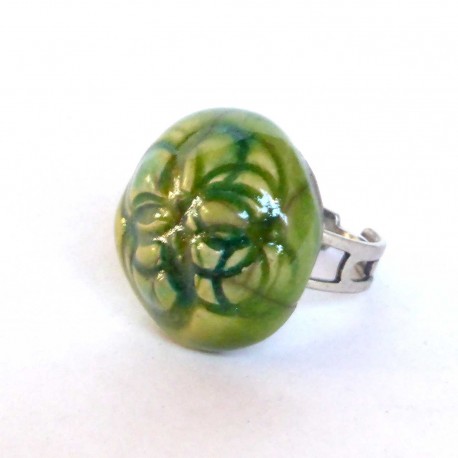 Bague ronde réglable vert printanier