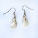 Boucles d'oreillles tortillons blancs