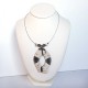 Collier blanc en raku original  tendance chic