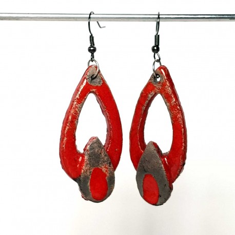 Boucles d'oreilles pandantes rouge vif