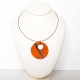 Collier lumineux au grand médaillon orange raku