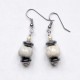 Boucles d'oreilles en blanc et noir