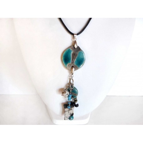 Collier  chic  bleu turquoise et noir réglable