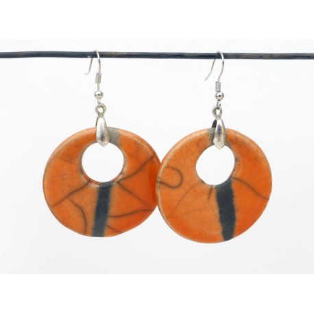 Grandes boucles d'oreilles rondes oranges gaies et estivales