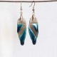 Boucles d'oreilles longues gouttes bleues